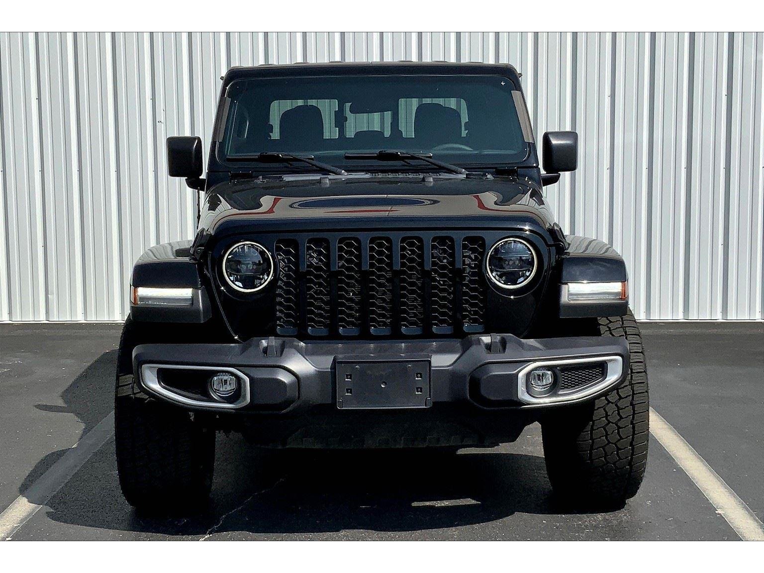 2023 Jeep Gladiator Sport S photo 3