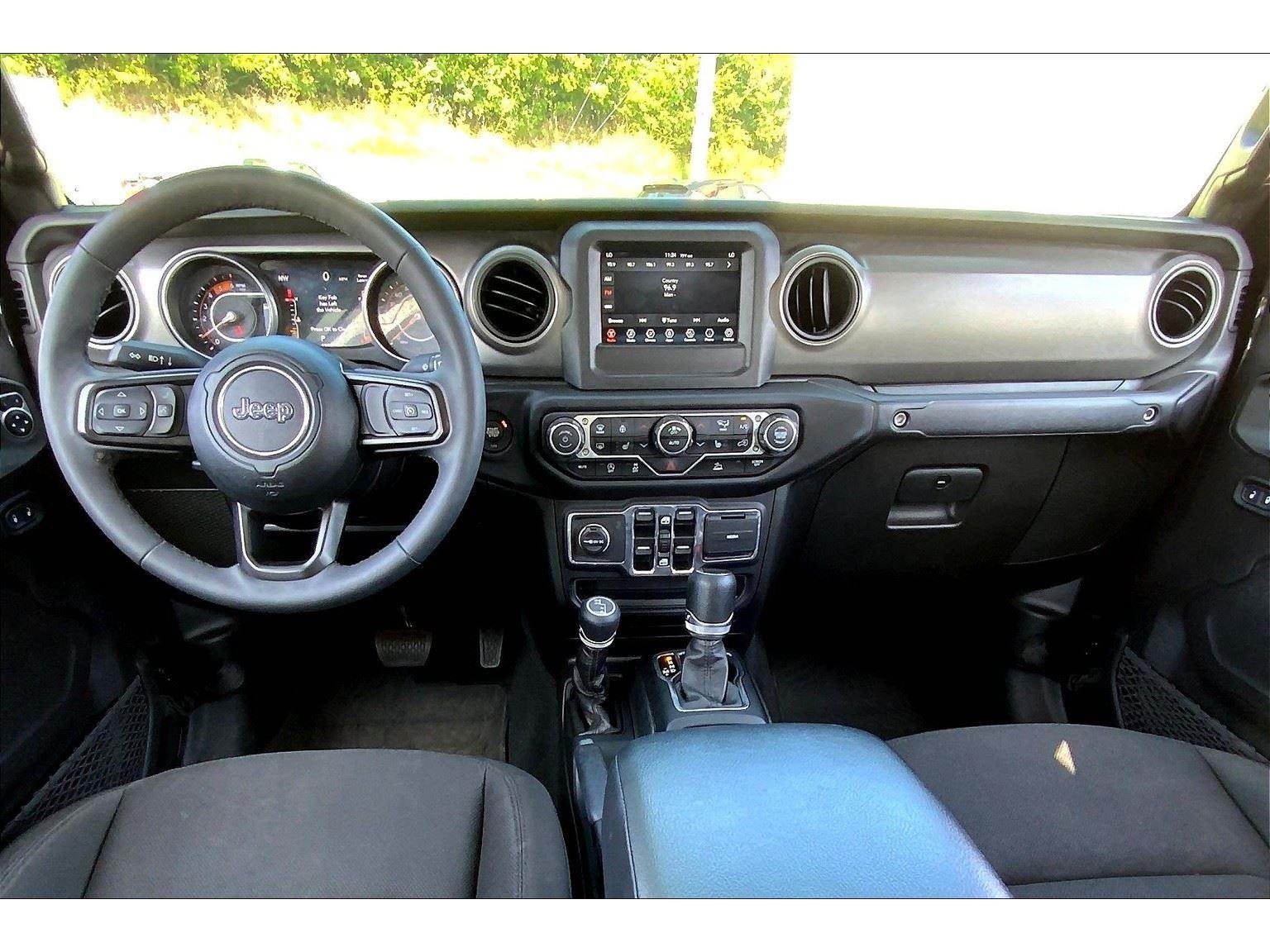 2023 Jeep Gladiator Sport S photo 13