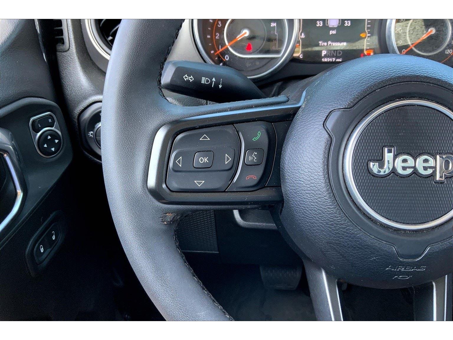 2023 Jeep Gladiator Sport S photo 16