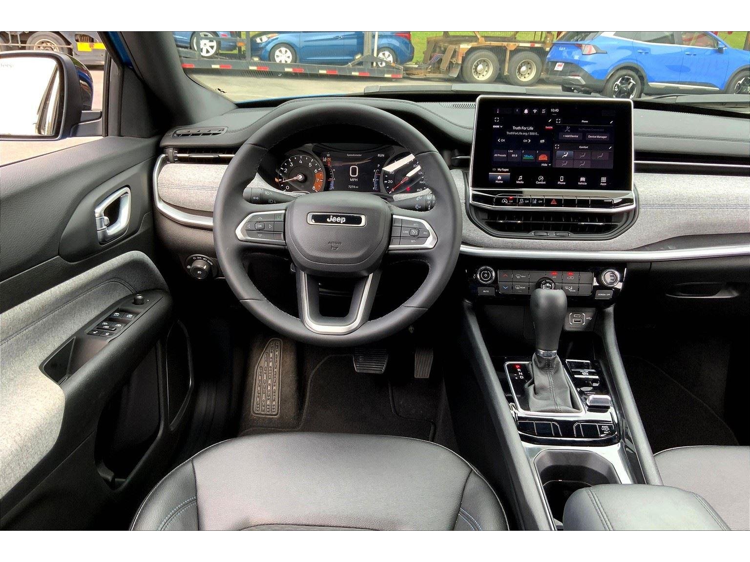 2024 Jeep Compass Latitude photo 5
