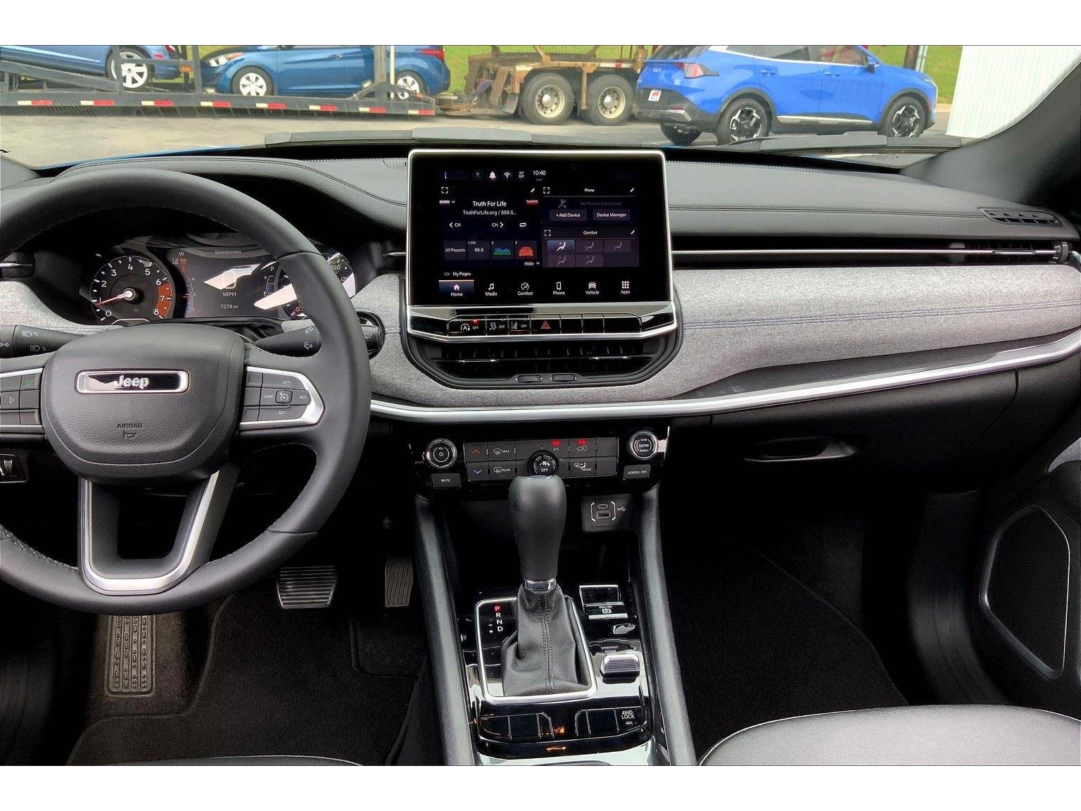 2024 Jeep Compass Latitude photo 6
