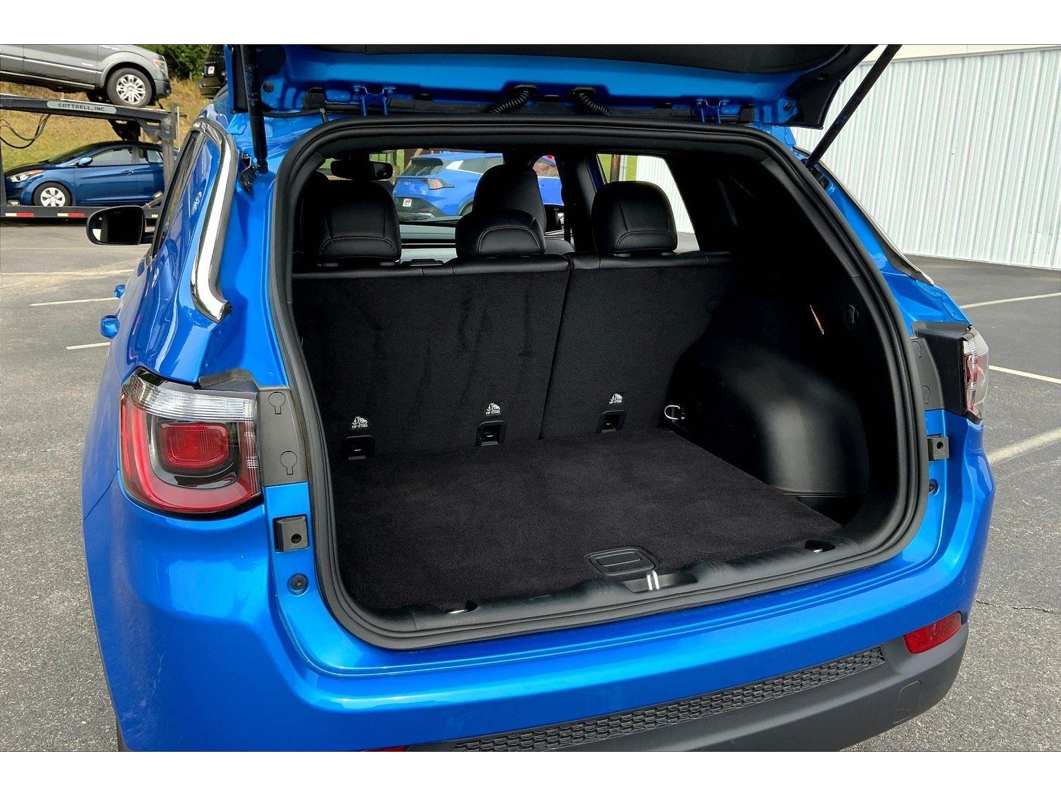 2024 Jeep Compass Latitude photo 22
