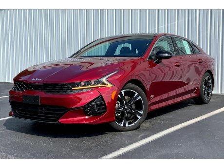 2024 Kia K5 GT-Line 