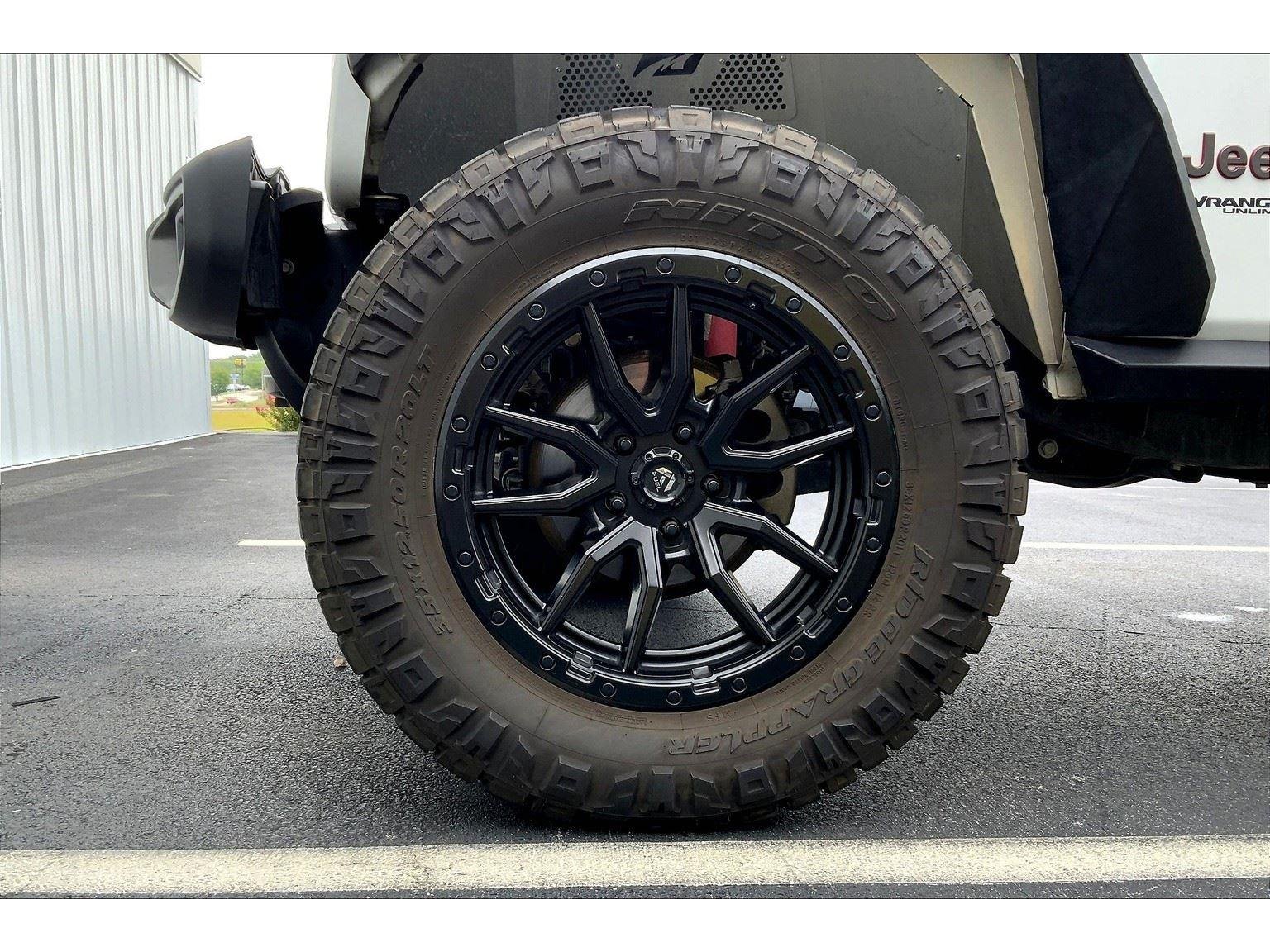 2020 Jeep Wrangler Unlimited Rubicon photo 8