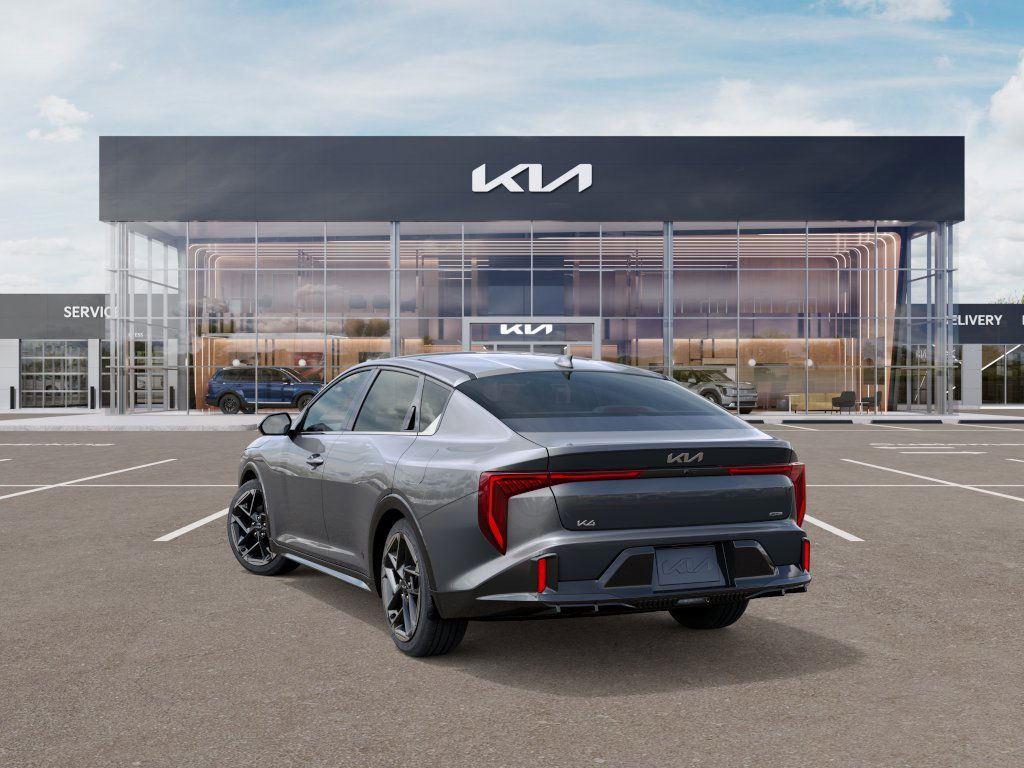 2025 Kia K4 GT-Line photo 4