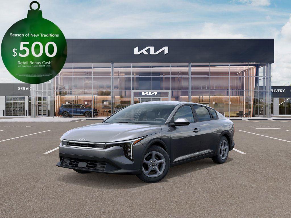 2025 Kia K4 LXS's photo