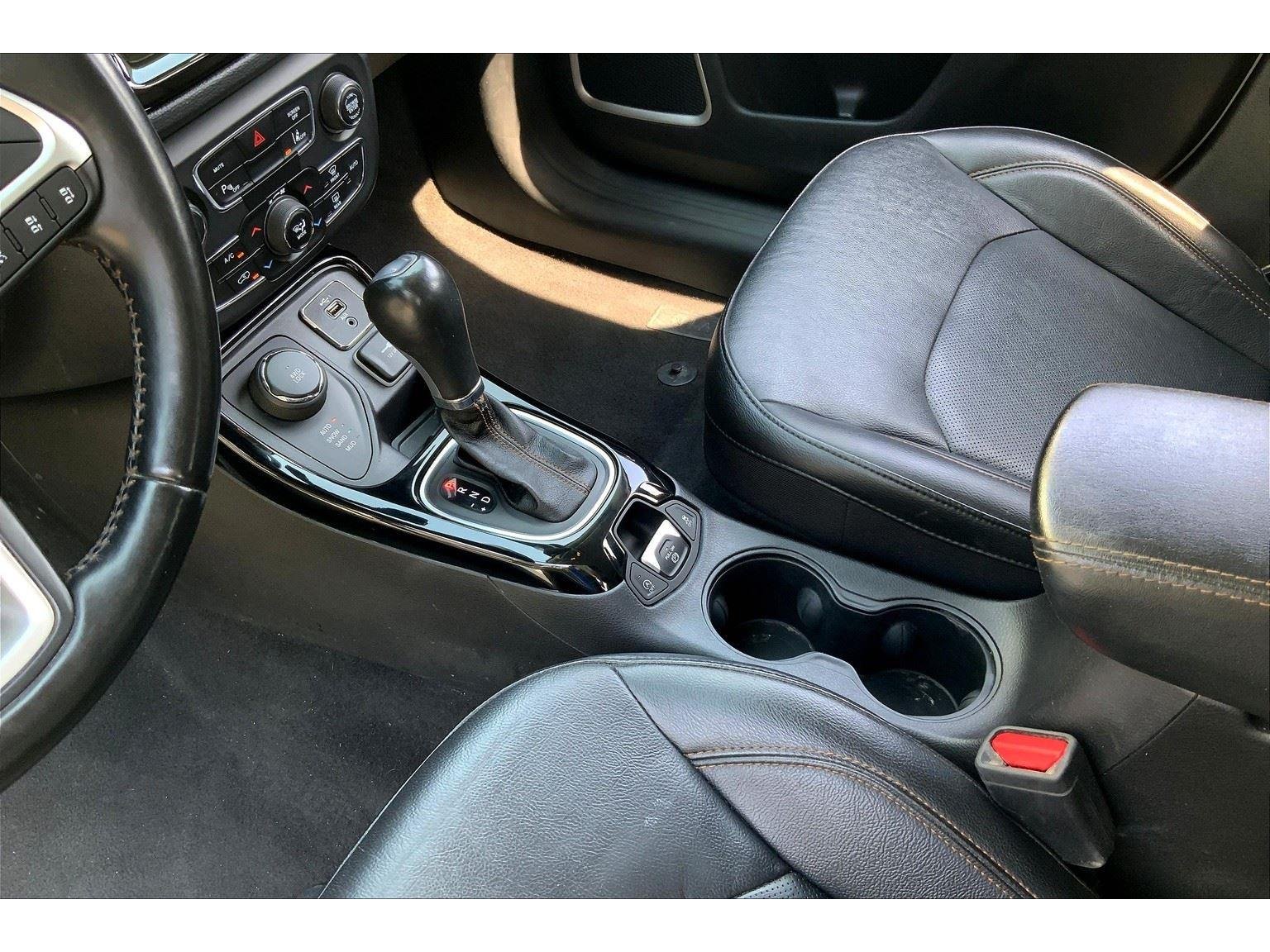 2021 Jeep Compass Limited photo 10