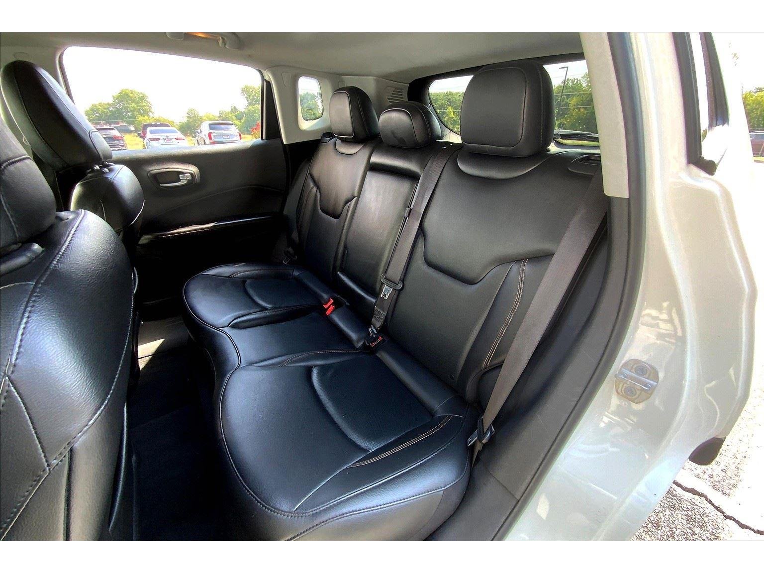 2021 Jeep Compass Limited photo 18