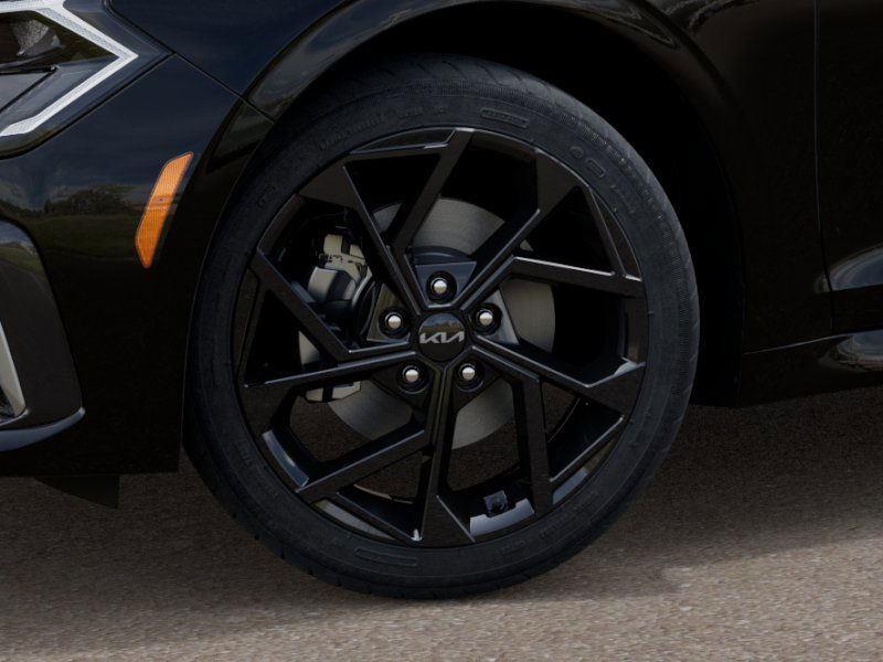 2026 Kia K5 GT-Line photo 8