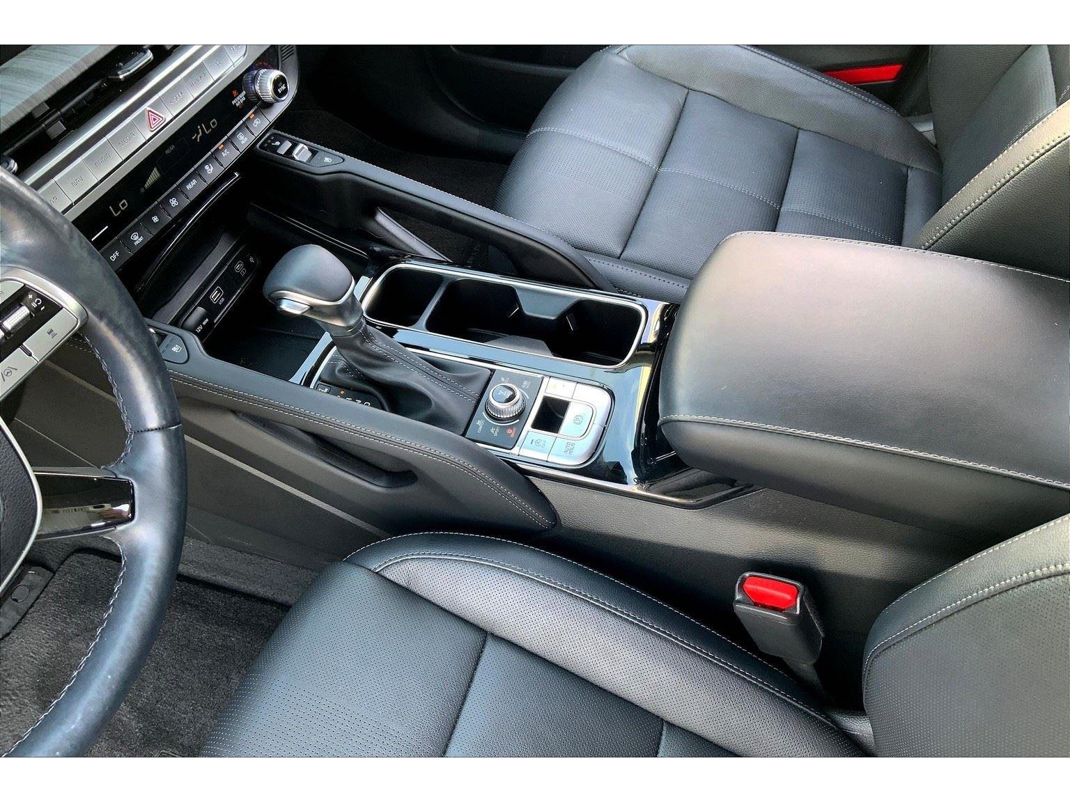 2024 Kia Telluride EX photo 8