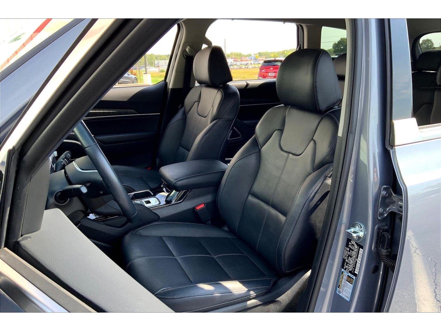 2024 Kia Telluride EX photo 16