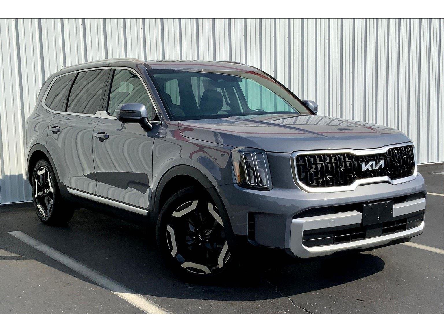 2024 Kia Telluride EX photo 25