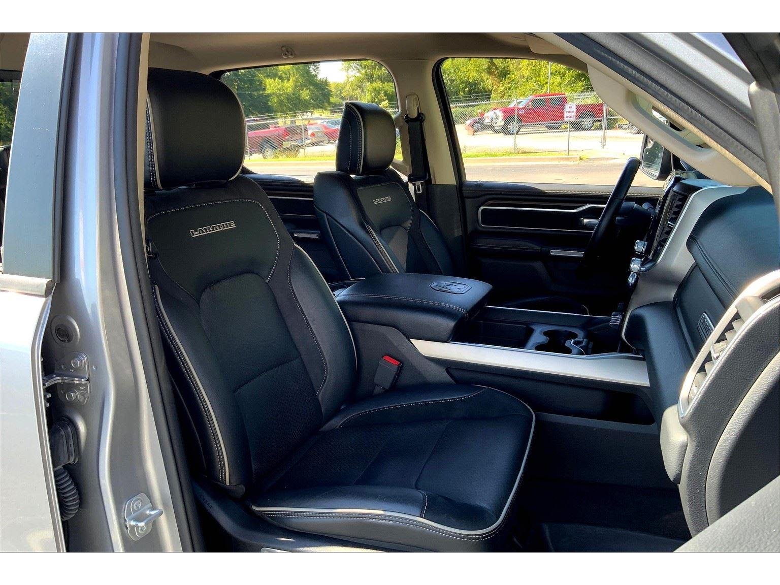 2021 Ram 1500 Laramie photo 7