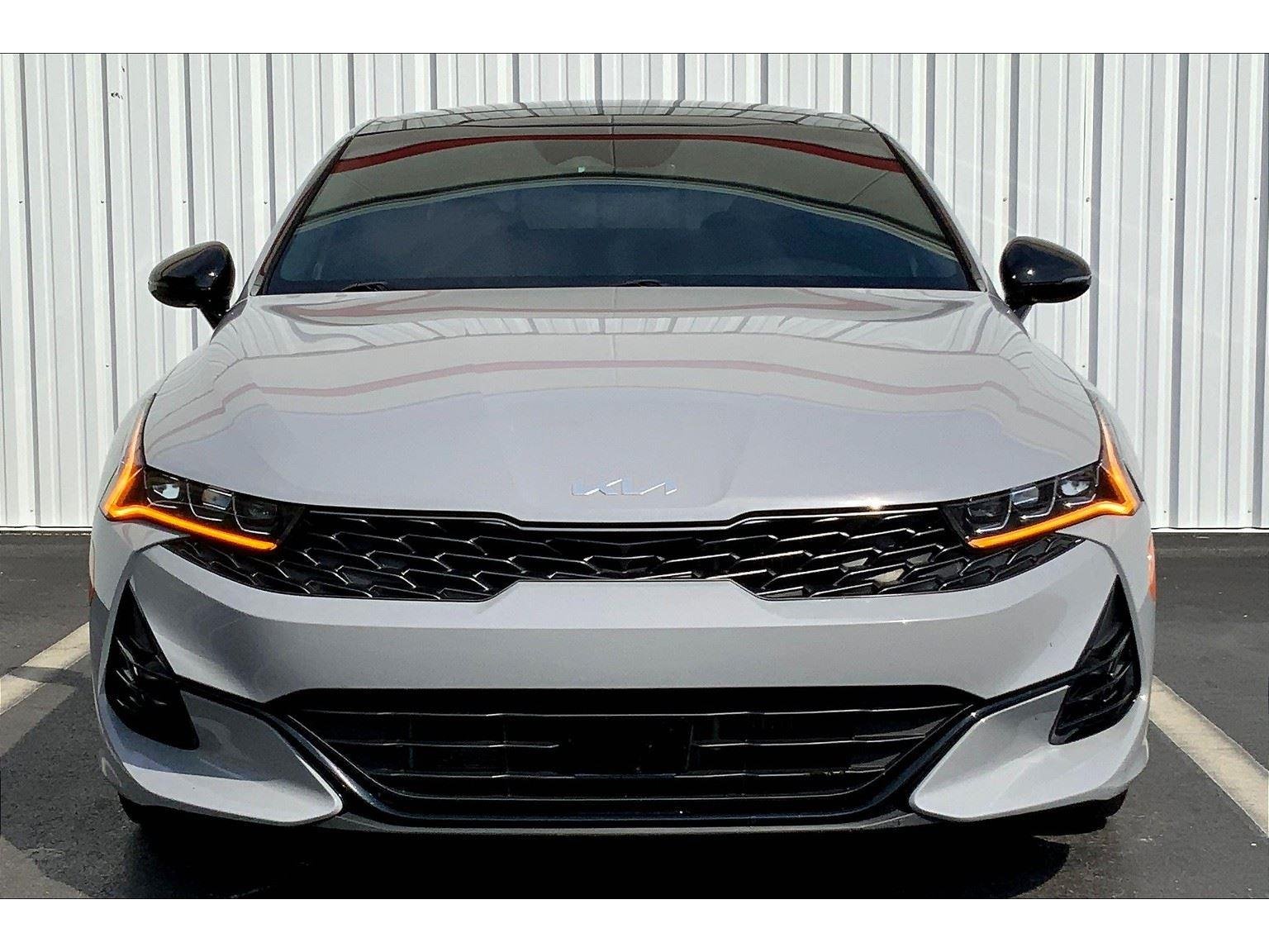 2022 Kia K5 GT-Line photo 3