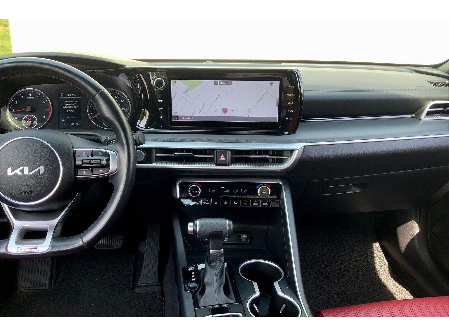 2022 Kia K5 GT-Line photo 6