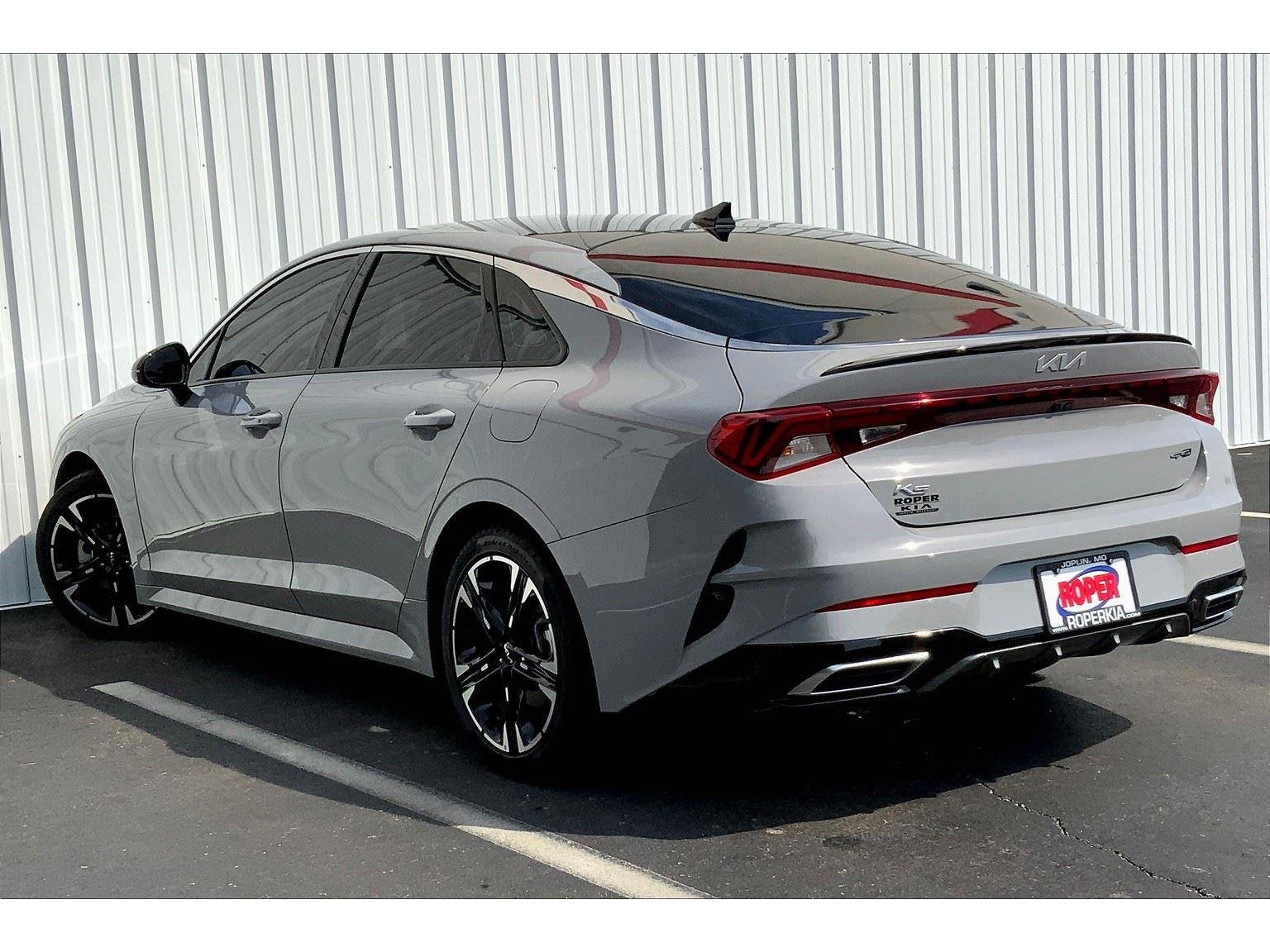 2022 Kia K5 GT-Line photo 10