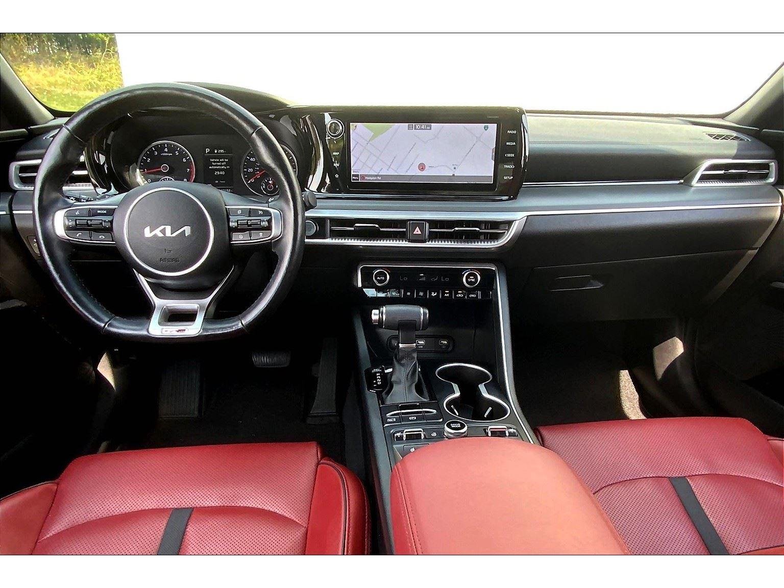 2022 Kia K5 GT-Line photo 13