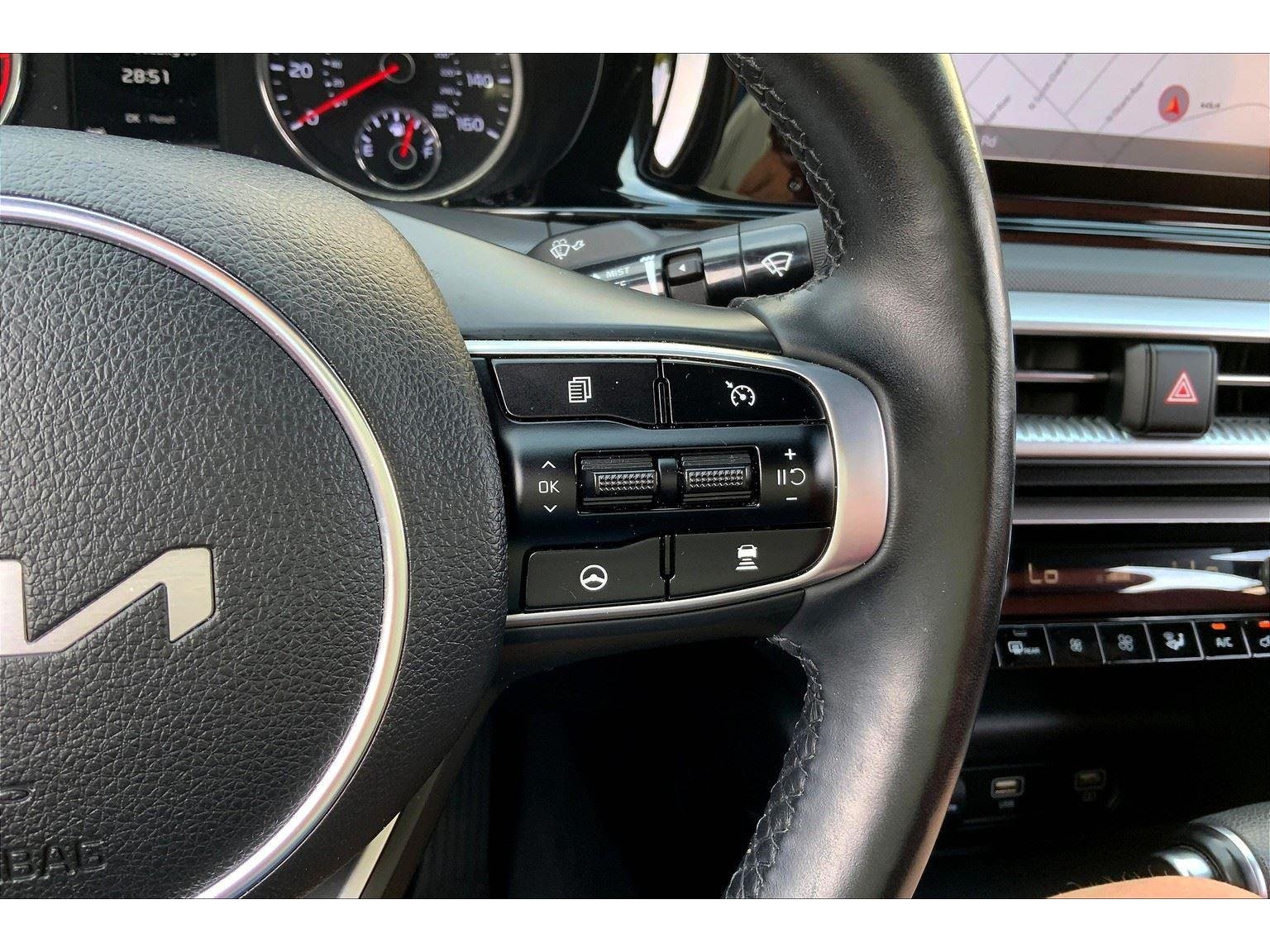 2022 Kia K5 GT-Line photo 17