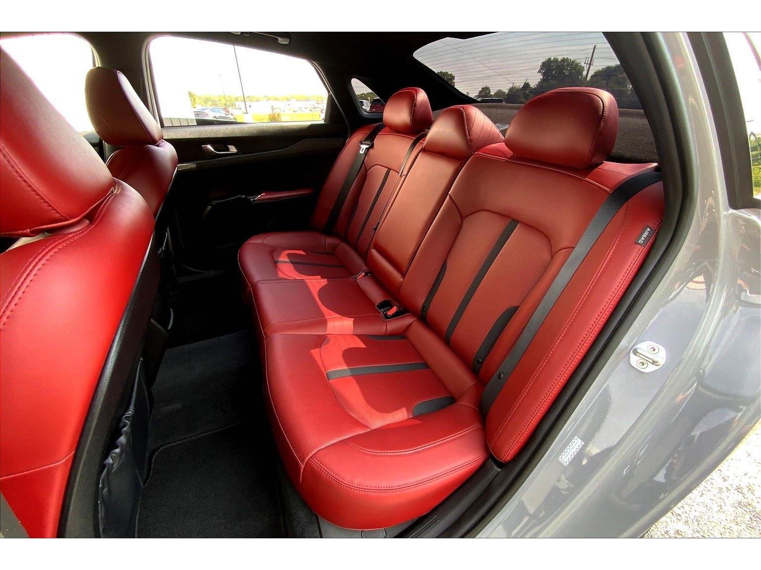 2022 Kia K5 GT-Line photo 23