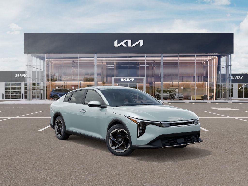 2025 Kia K4 EX photo 8