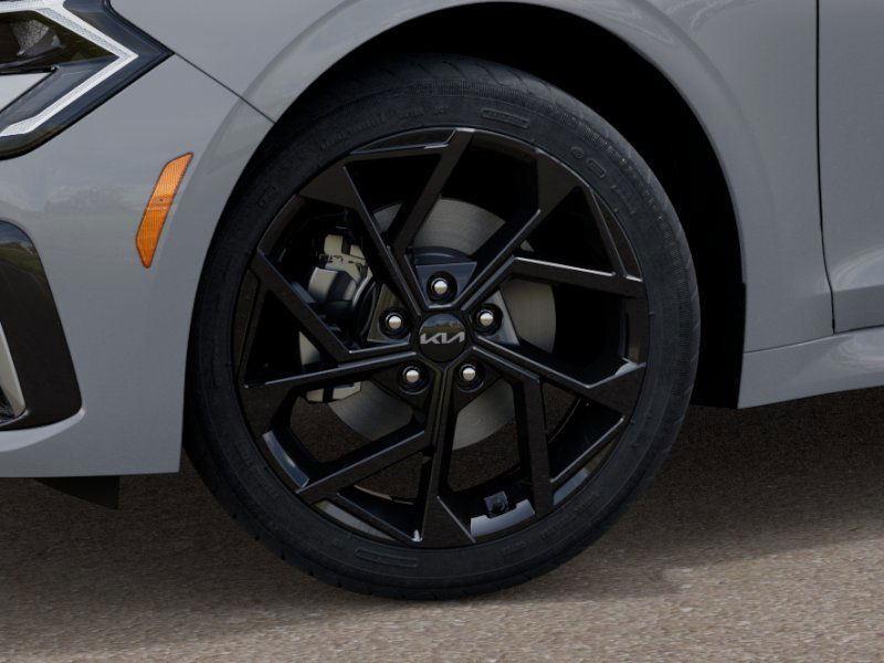 2026 Kia K5 GT-Line photo 9