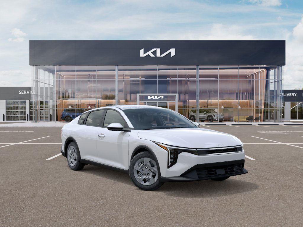 2025 Kia K4 LX photo 6