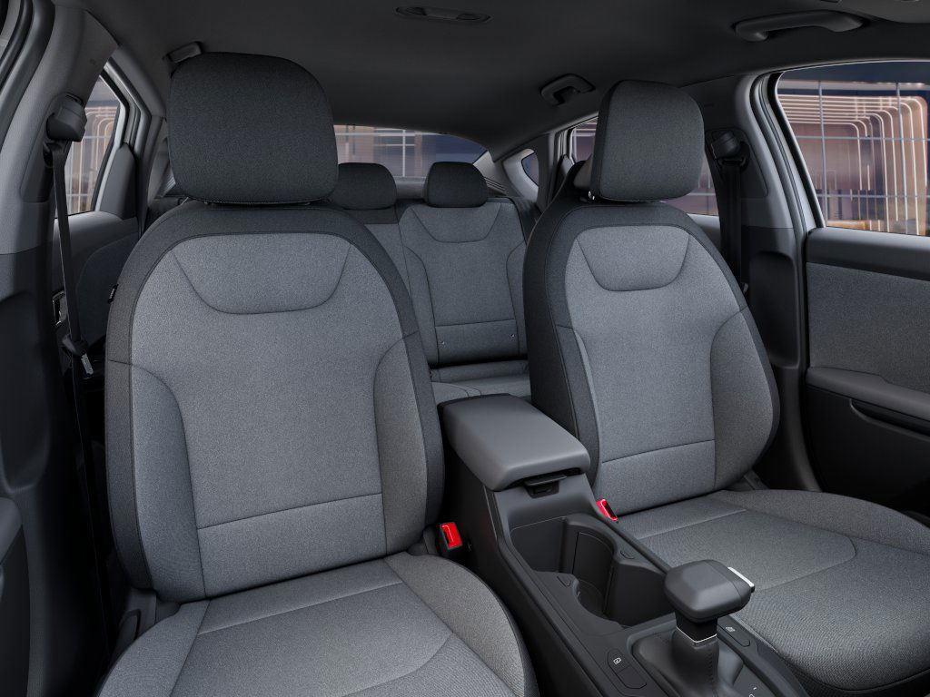 2025 Kia K4 LX photo 12