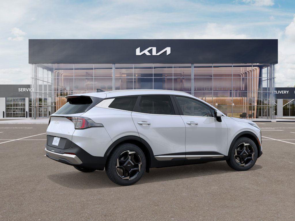 2026 Kia Sportage EX photo 4