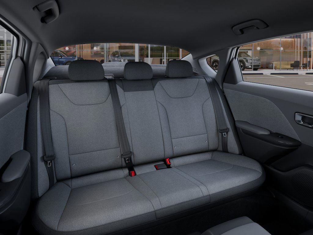 2025 Kia K4 LX photo 15