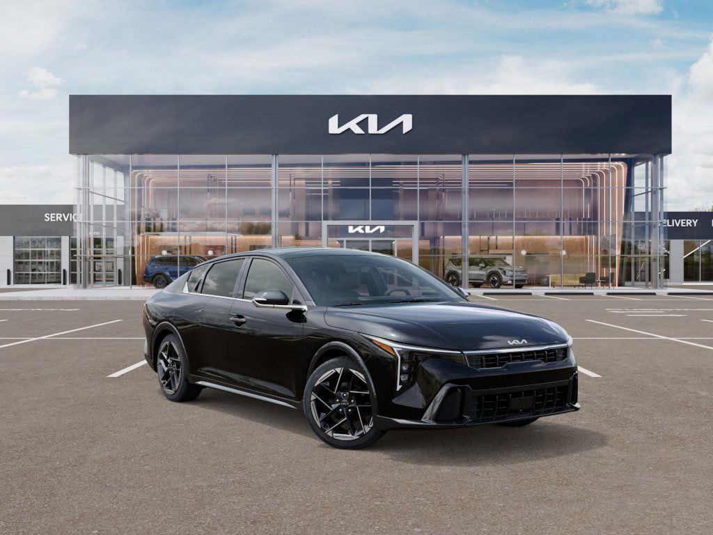 2025 Kia K4 GT-Line photo 7