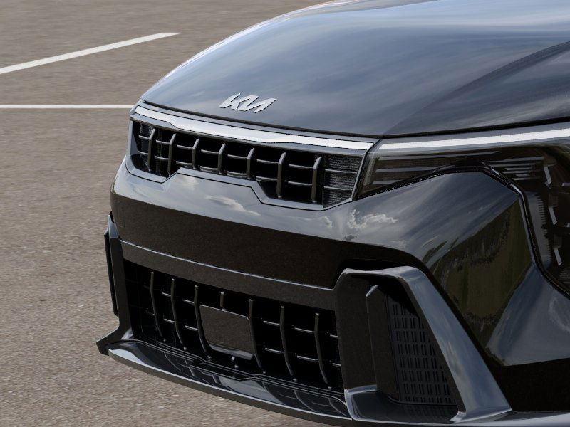 2025 Kia K4 GT-Line photo 11