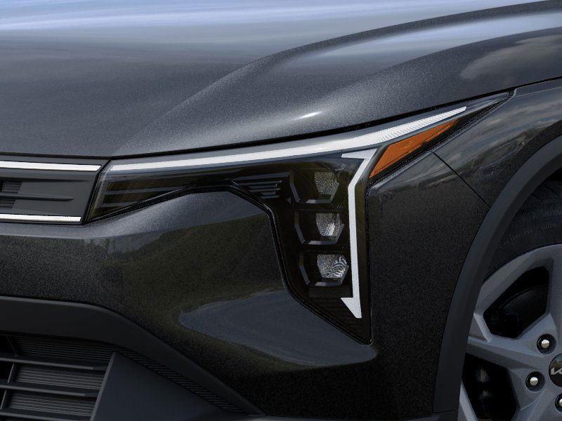 2025 Kia K4 LX photo 8