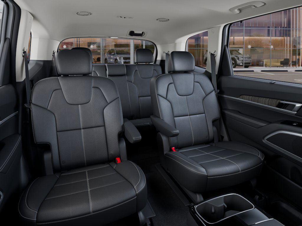 2025 Kia Telluride EX photo 13