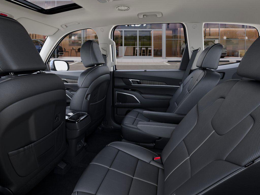 2025 Kia Telluride EX photo 15