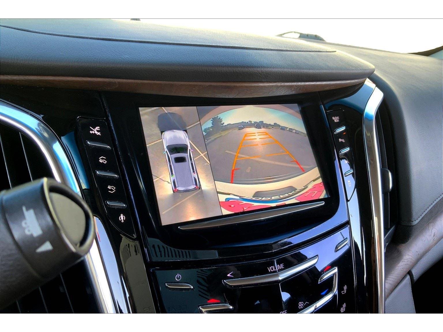 2016 Cadillac Escalade Premium photo 15