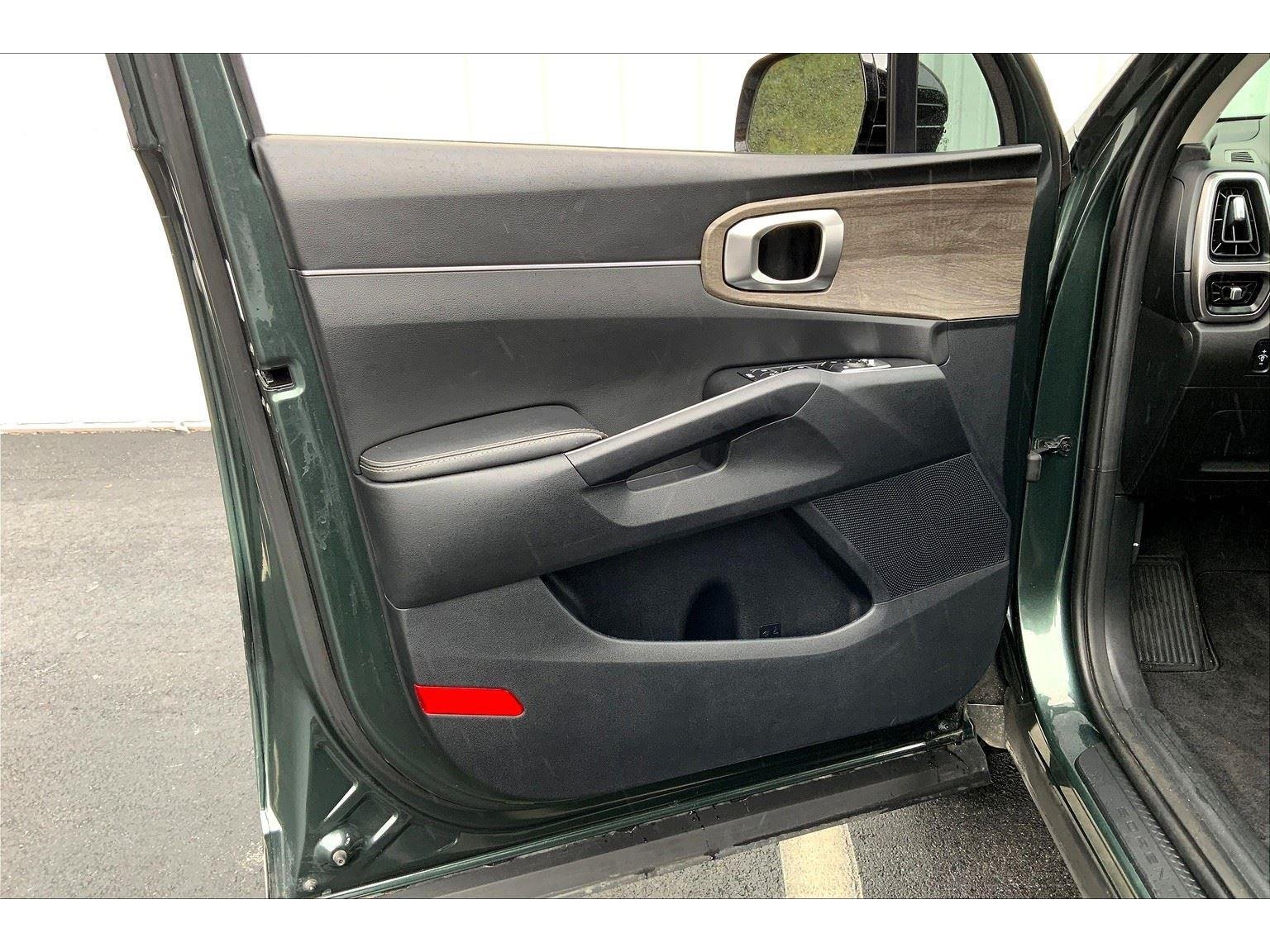 2022 Kia Sorento X-Line EX photo 22
