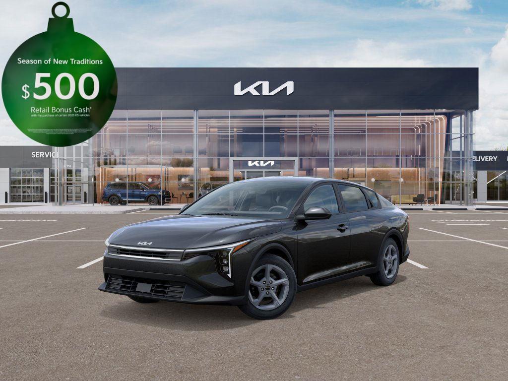 2025 Kia K4 LXS's photo