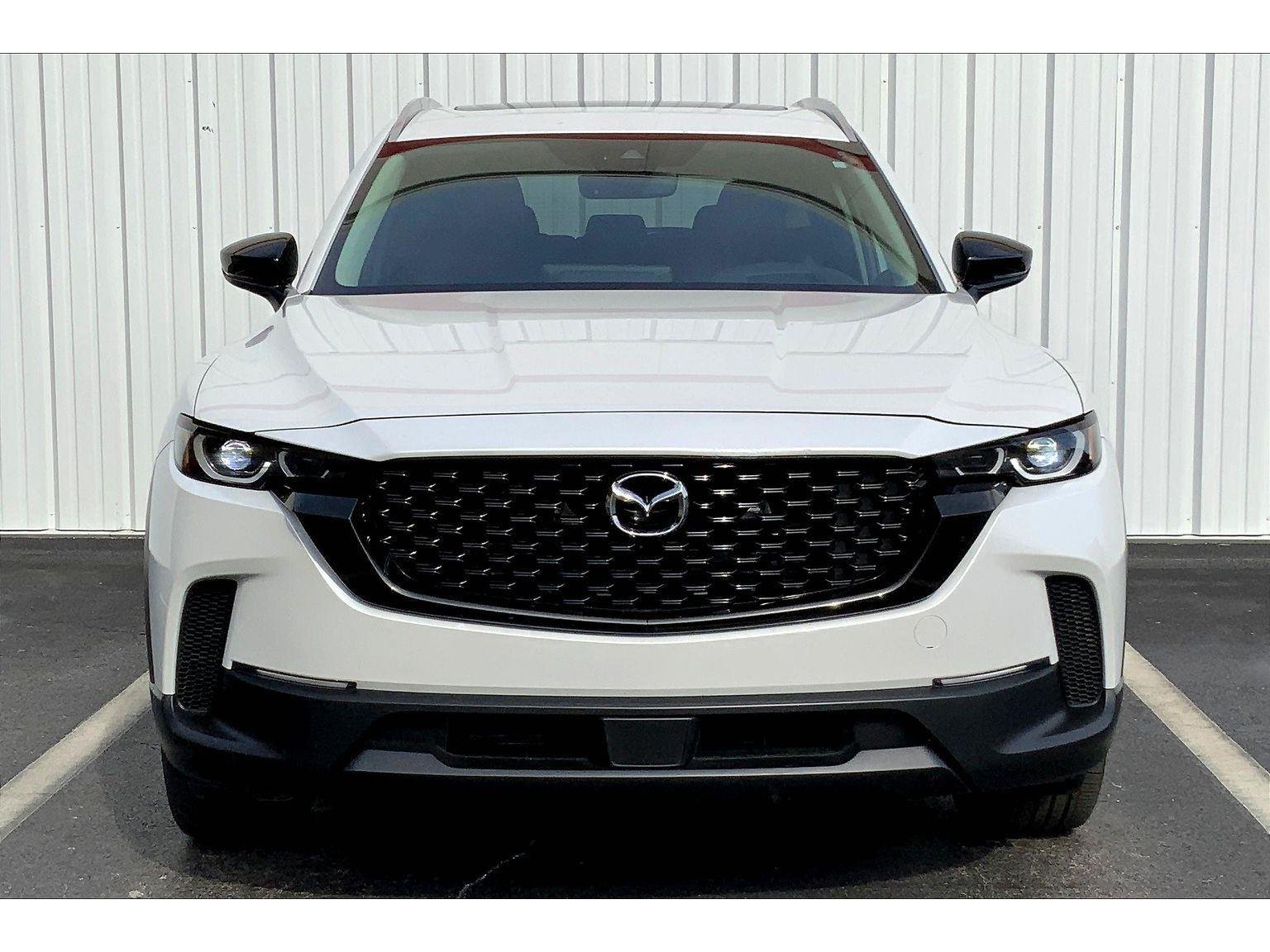 2024 Mazda CX-50 2.5 Premium Plus photo 3