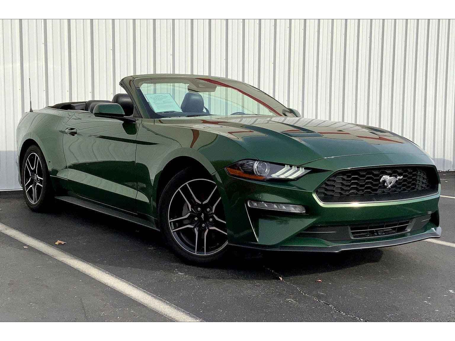 2023 Ford Mustang EcoBoost Premium photo 2