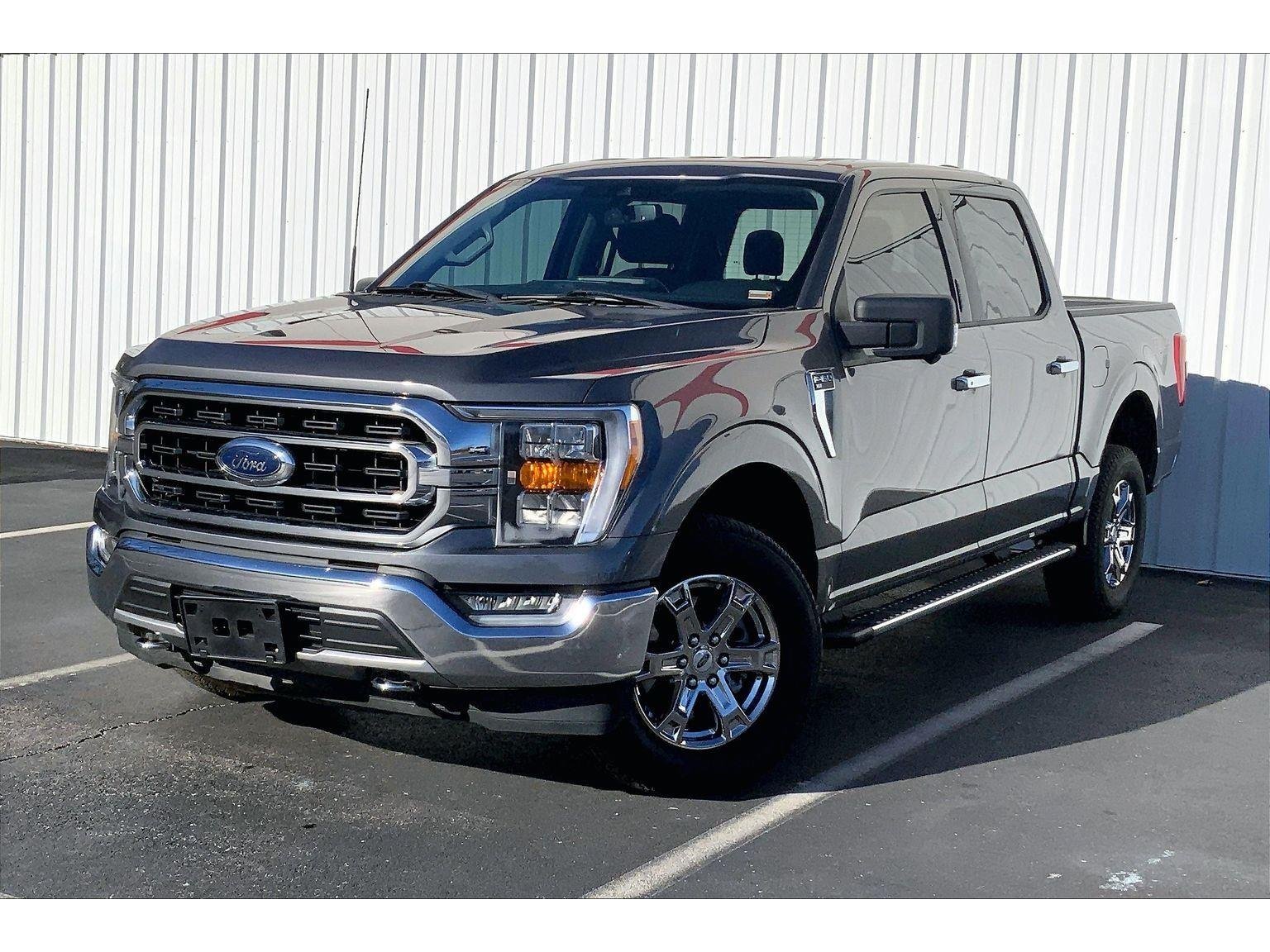 2021 Ford F-150 XLT's photo
