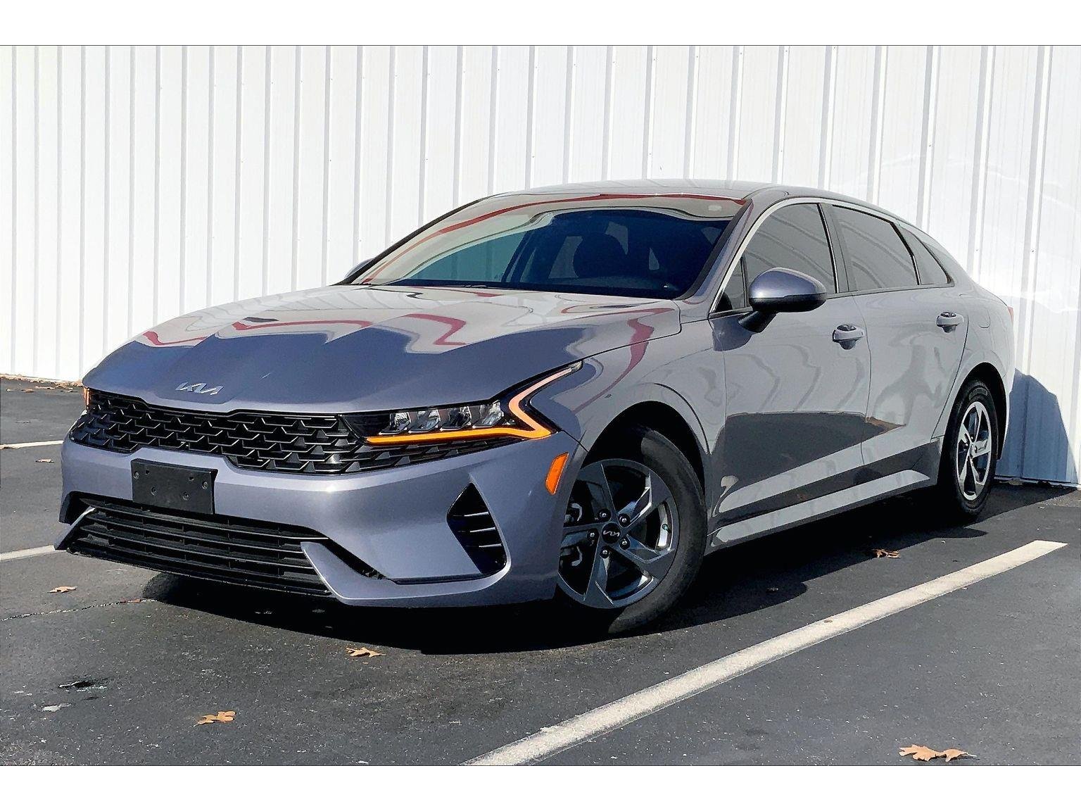 2022 Kia K5 LXS's photo