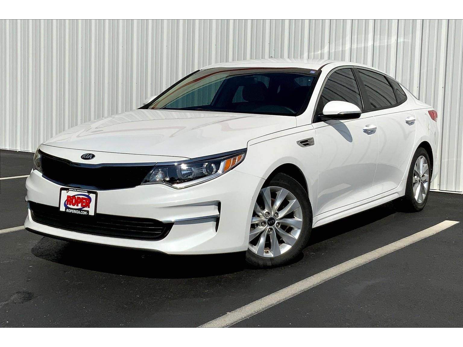 2018 Kia Optima LX's photo