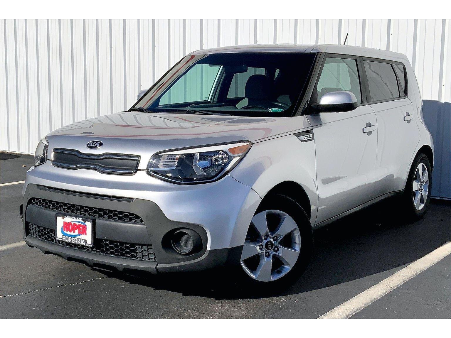 2019 Kia Soul Base's photo