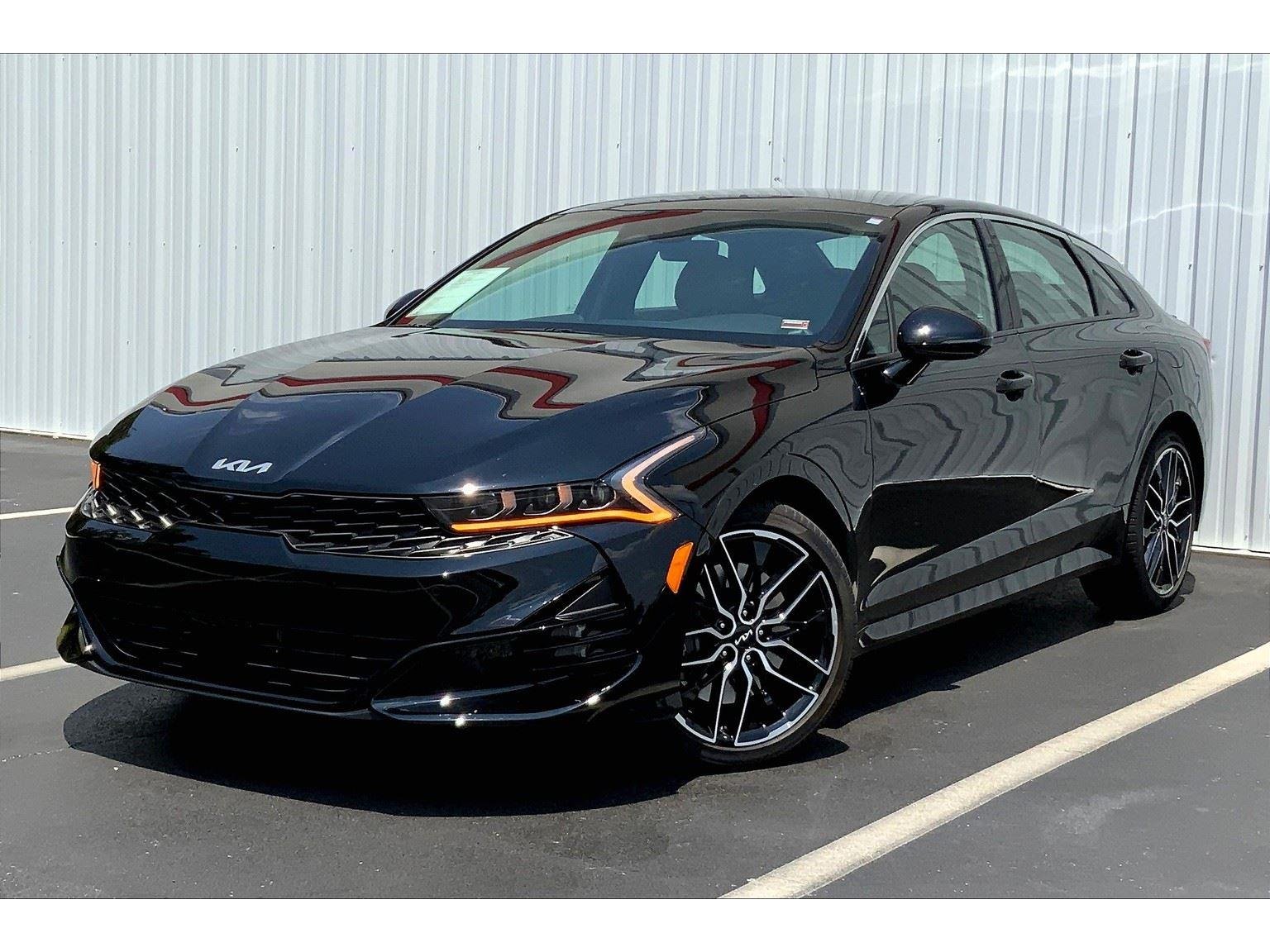 2023 Kia K5 GT's photo