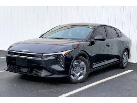2025 Kia K4 LX 