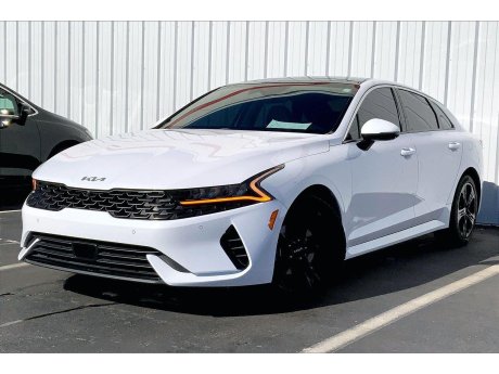 2022 Kia K5 EX 