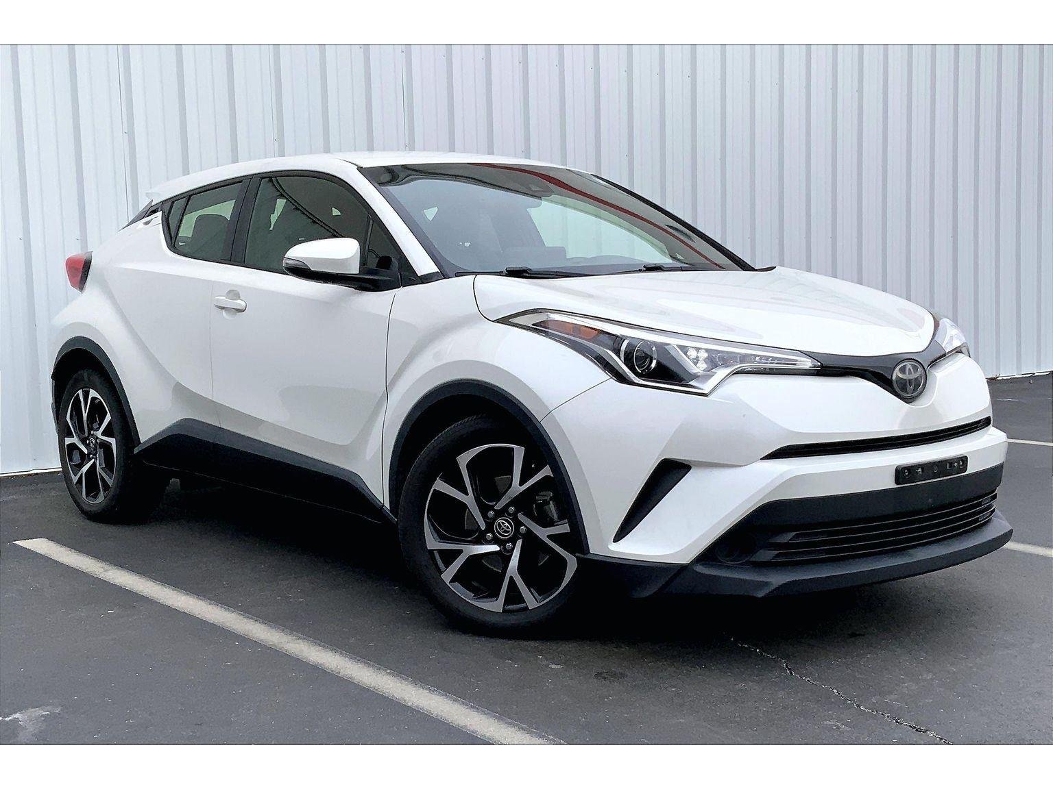 Used 2019 Toyota C-HR XLE with VIN JTNKHMBX4K1057183 for sale in Joplin, MO