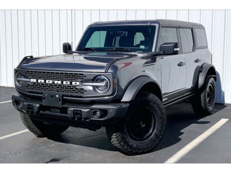 2022 Ford Bronco Badlands 