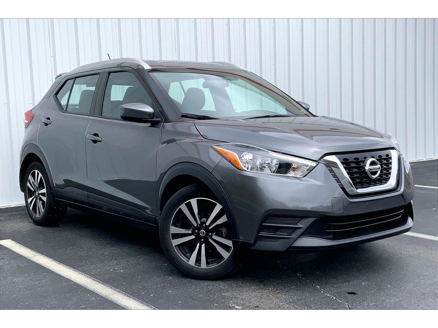 Used 2018 Nissan Kicks SV with VIN 3N1CP5CU3JL521192 for sale in Joplin, MO