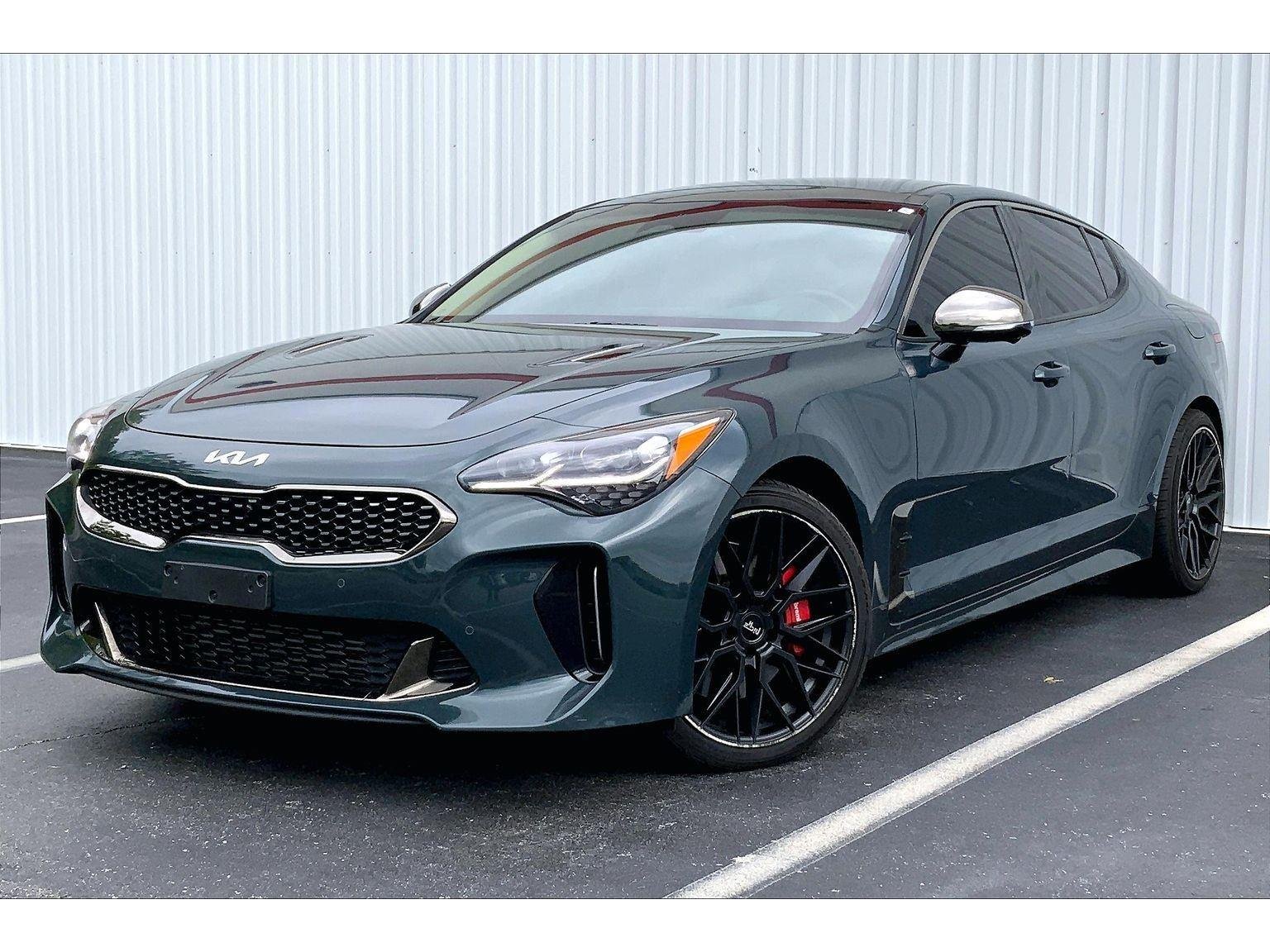 2023 Kia Stinger GT2 AWD's photo